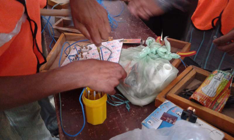 Electrician Practical Photo (3) [800x600]